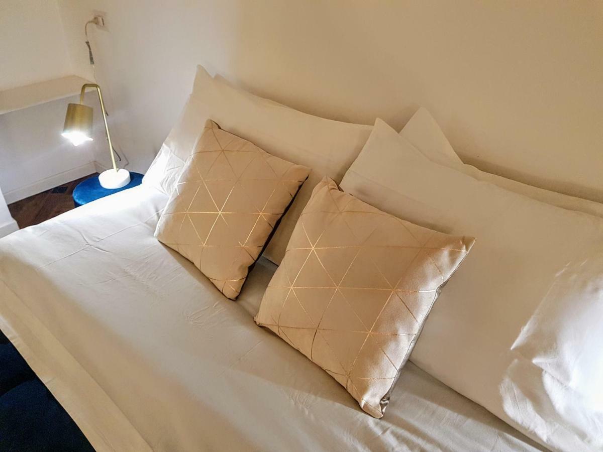 Piazza Martiri Apartment 卡利亚里 外观 照片
